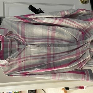 Maurices size one long sleeve button down pink and white and gray shirt